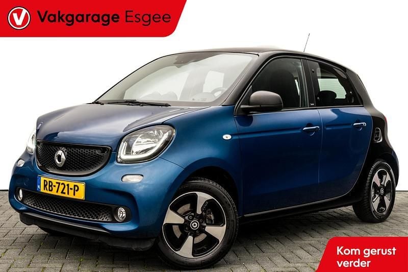 Blauw Gebruikt 2017 Smart ForFour Passion Hatchback | € 10.735 (Eerlijke prijs) - Afbeelding 1/4