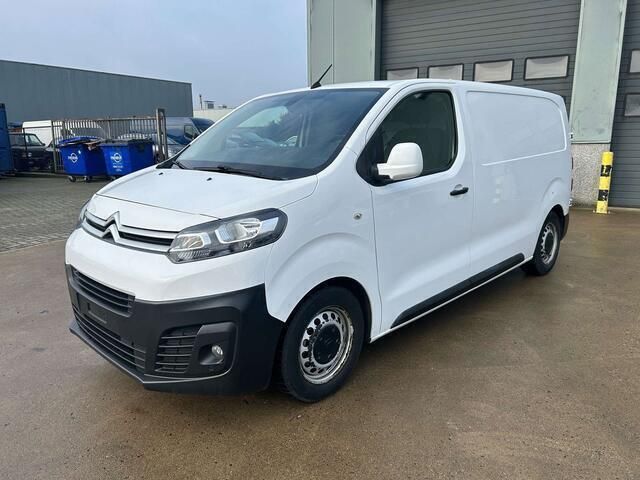 Wit Gebruikt 2018 Citroën Jumpy MPV | € 14.250 (Iets duurder) - Afbeelding 1/4