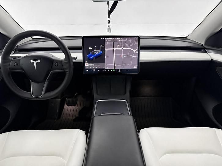 Occasion Tesla Model Y Long Range AWD 378 kW (514 PK) 2021 Blauw SUV