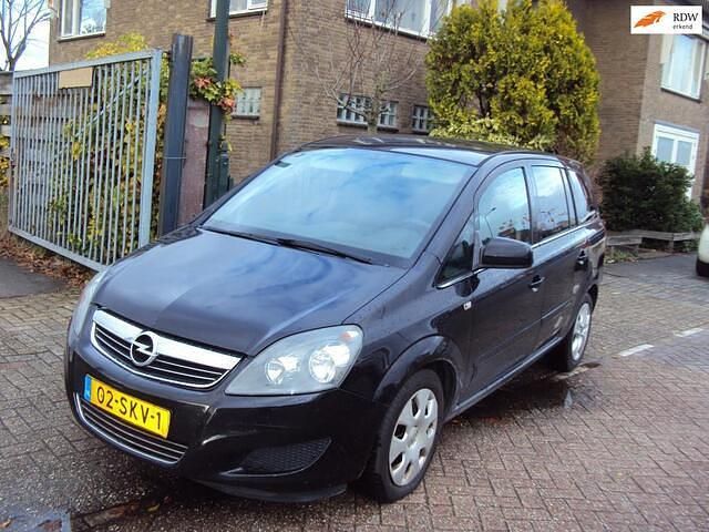 Zwart Gebruikt 2011 Opel Zafira Edition MPV | € 2.250 (Eerlijke prijs) - Afbeelding 1/4