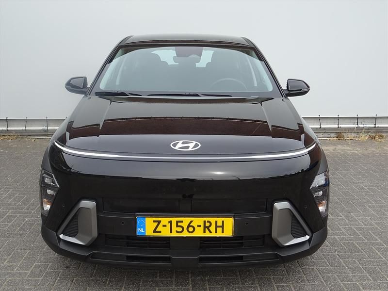 Occasion Hyundai Kona Comfort 105 PK (77 kW) 2024 Zwart SUV