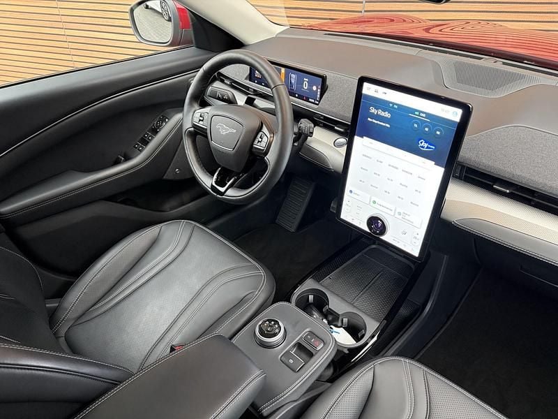 Occasion Ford Mustang 301 PK (221 kW) 2021 Rood SUV