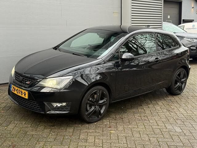 Occasion Seat Ibiza SC CUPRA 180 PK (132 kW) 2013 Zwart Hatchback