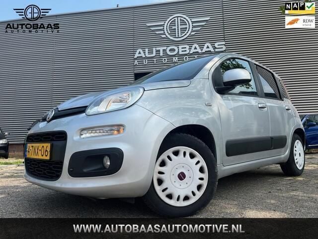 Grijs Gebruikt 2014 Fiat Panda Lounge Hatchback | € 4.740 (Goede deal) - Afbeelding 1/4