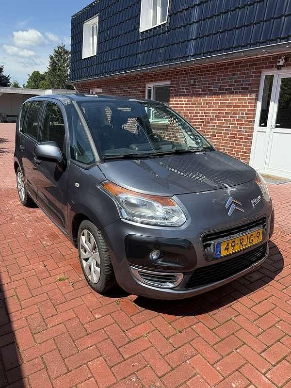 Grijs Gebruikt 2011 Citroën C3 Picasso MPV | € 3.650 (Eerlijke prijs) - Afbeelding 1/4