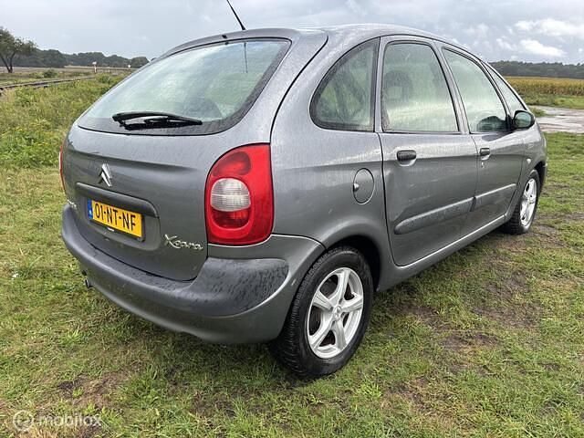 Occasion Citroën Xsara Picasso 116 PK (85 kW) 2004 Grijs MPV