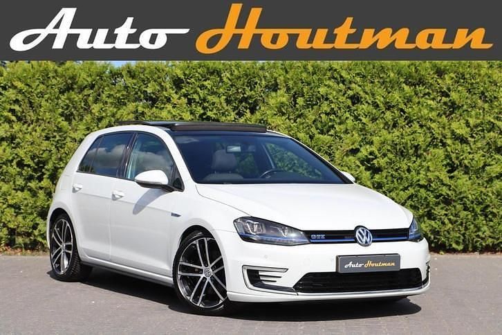 Occasion 2015 VW e-Golf GTE Hatchback | € 13.950 (Eerlijke prijs) - Afbeelding 1/4
