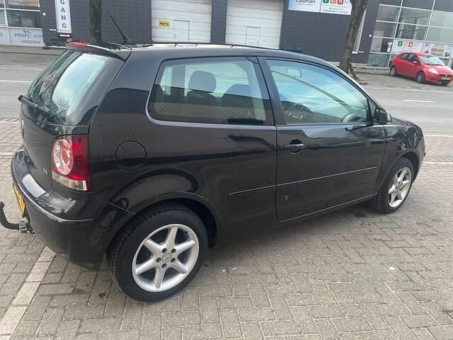 Occasion VW Polo 75 PK (55 kW) 2005 Zwart Hatchback