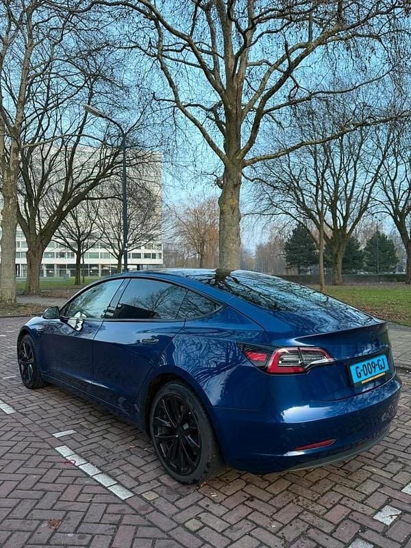 Occasion 2019 Tesla Model 3 Sedan | € 13.000 (Eerlijke prijs) - Afbeelding 1/4