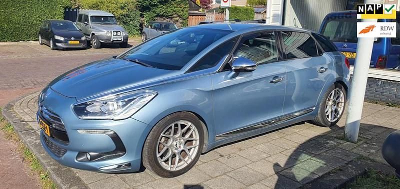 Blauw (metallic) Gebruikt 2012 Citroën DS5 Chic Hatchback | € 9.999 - Afbeelding 1/4
