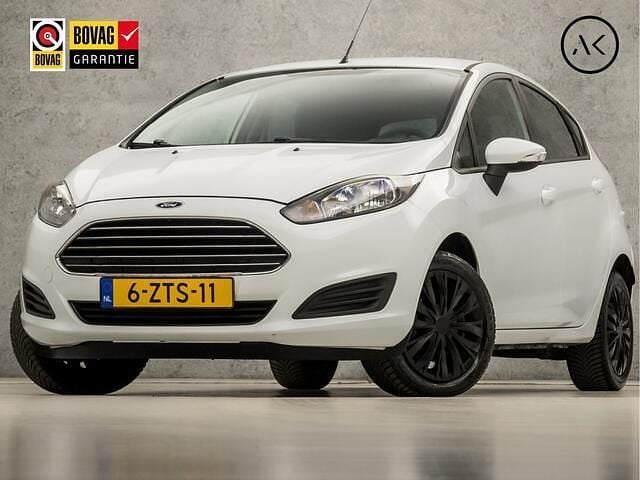 Wit Occasion 2015 Ford Fiesta Sport Hatchback | € 5.945 (Eerlijke prijs) - Afbeelding 1/4