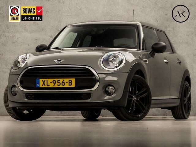 Grijs Gebruikt 2019 Mini ONE Sport Hatchback | € 13.445 (Goede deal) - Afbeelding 1/4