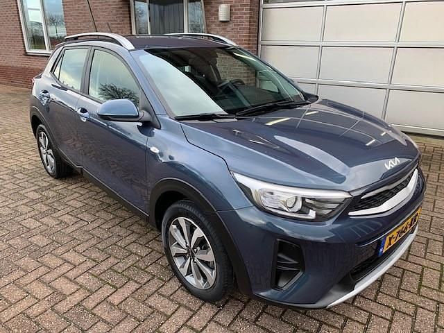 Occasion Kia Stonic Comfort 101 PK (74 kW) 2022 Blauw SUV