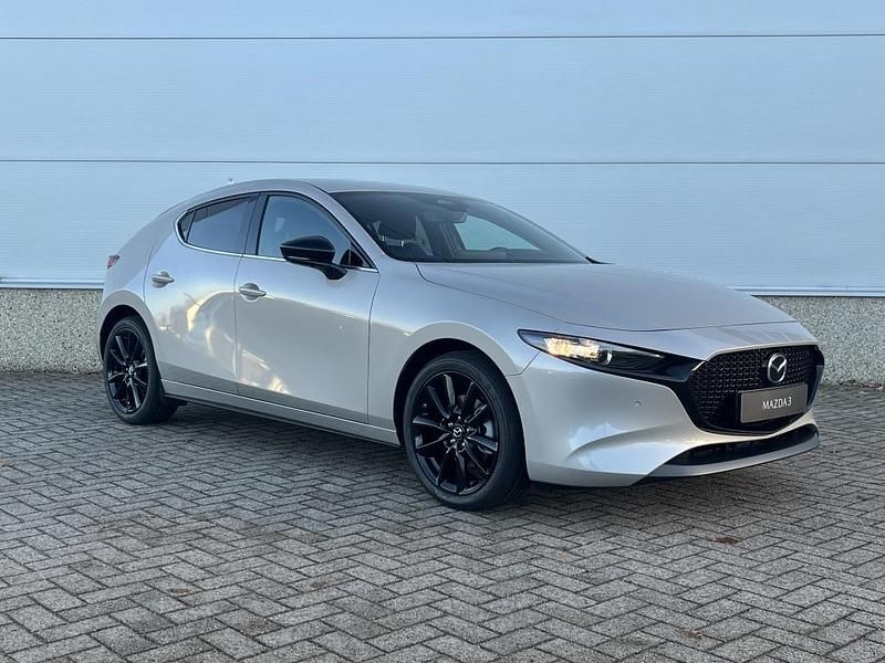 Nieuw Mazda 3 Homura-Line 140 PK (102 kW) 2025 Beige Hatchback