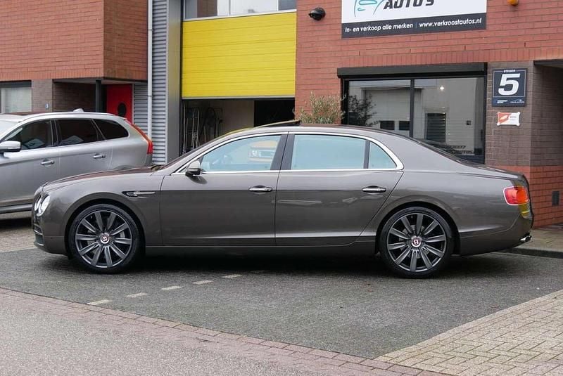 Occasion Bentley Flying Spur 508 PK (373 kW) 2014 Grijs Sedan