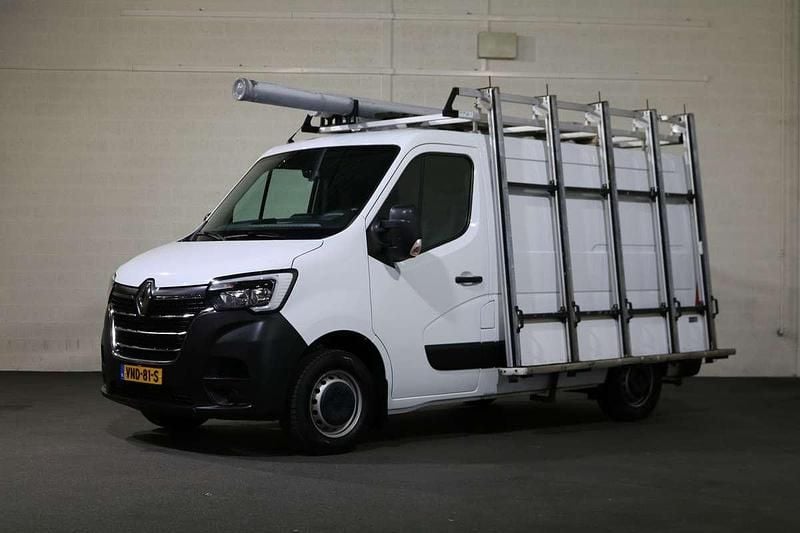 Wit Gebruikt 2021 Renault Master Van | € 19.950 (Duur) - Afbeelding 1/4