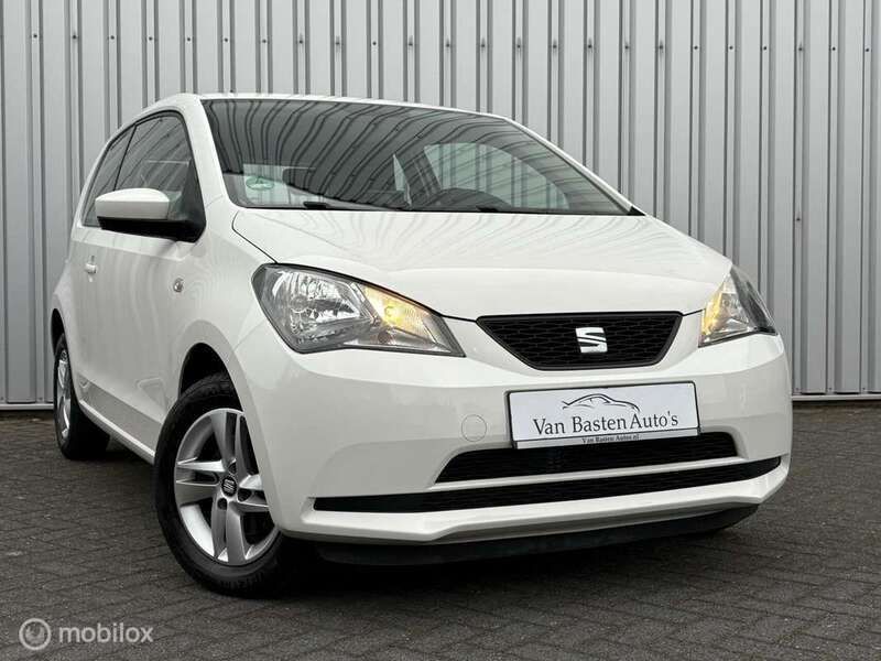 Wit Gebruikt 2016 Seat Mii Chic Hatchback | € 7.495 (Eerlijke prijs) - Afbeelding 1/3