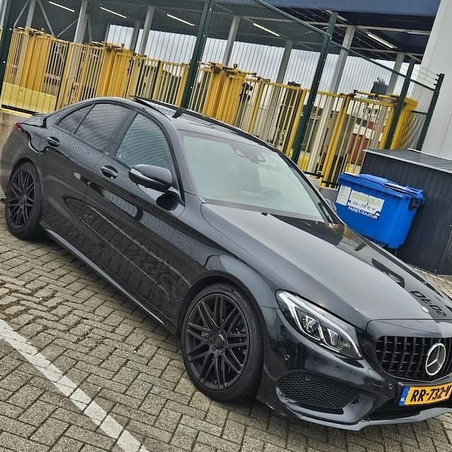 Occasion Mercedes C250 Edition 1 204 PK (150 kW) 2017 Zwart Sedan