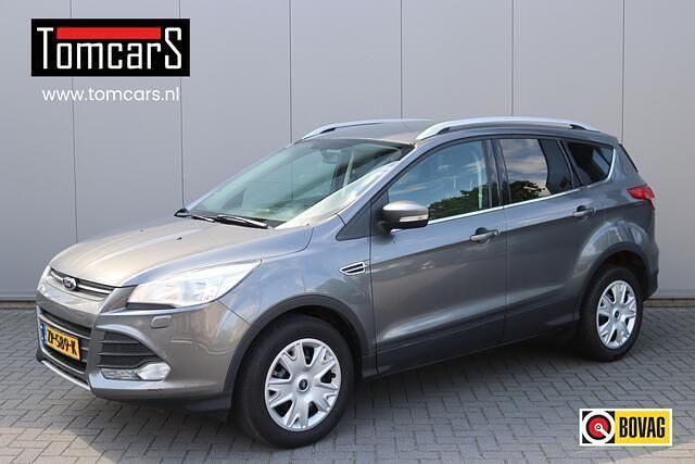 Grijs Gebruikt 2013 Ford Kuga Trend SUV | € 7.950 (Eerlijke prijs) - Afbeelding 1/4