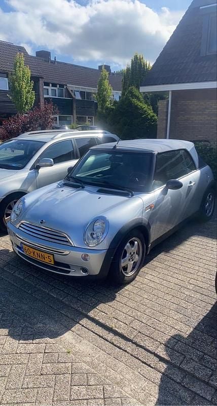 Occasion 2006 Mini Cooper Hatchback | € 2.250 (Goede deal) - Afbeelding 1/4