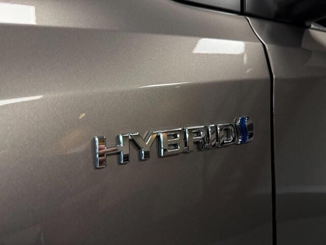 Occasion Toyota Auris Hybrid 2013 Bruin (metallic) Hatchback