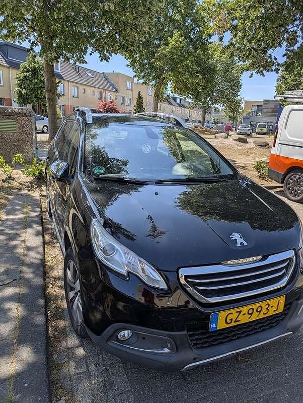 Zwart Occasion 2015 Peugeot 2008 Allure SUV | € 7.999 (Goede deal) - Afbeelding 1/4