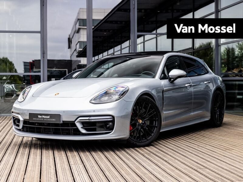 Grijs Gebruikt 2021 Porsche Panamera Sport Turismo Sedan | € 93.900 - Afbeelding 1/4