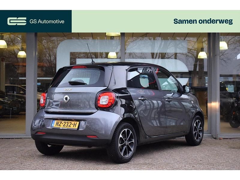 Occasion Smart ForFour Proxy 71 PK (52 kW) 2015 Grijs Hatchback