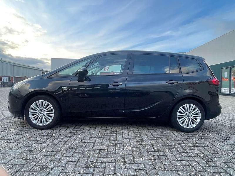 Zwart Gebruikt 2015 Opel Zafira Tourer Eco MPV | € 12.999 (Iets duurder) - Afbeelding 1/4