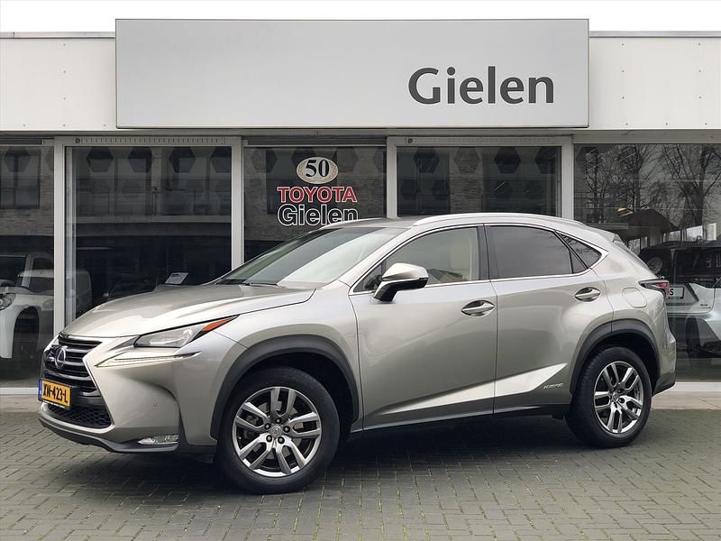 Occasion Lexus NX300h Luxury Line 197 PK (144 kW) 2016 Grijs SUV