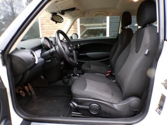 Occasion Mini Cooper 123 PK (90 kW) 2012 Wit, metallic lak Hatchback