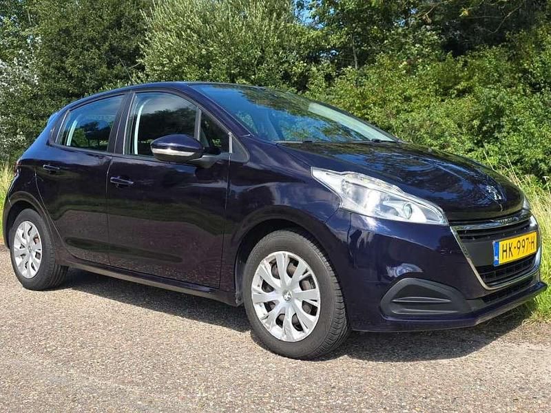 Blauw Gebruikt 2015 Peugeot 208 Active Hatchback | € 8.450 (Eerlijke prijs) - Afbeelding 1/4