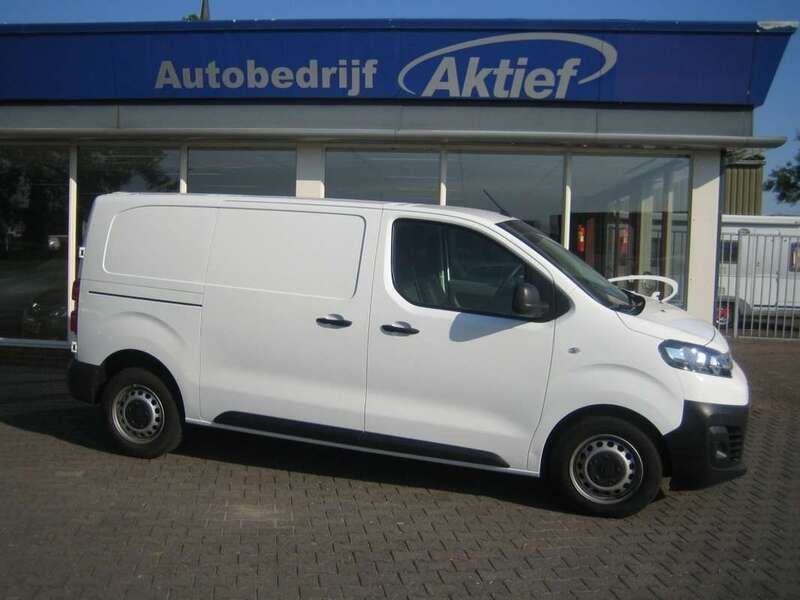 Wit Gebruikt 2018 Citroën Jumpy MPV | € 15.850 (Duur) - Afbeelding 1/4