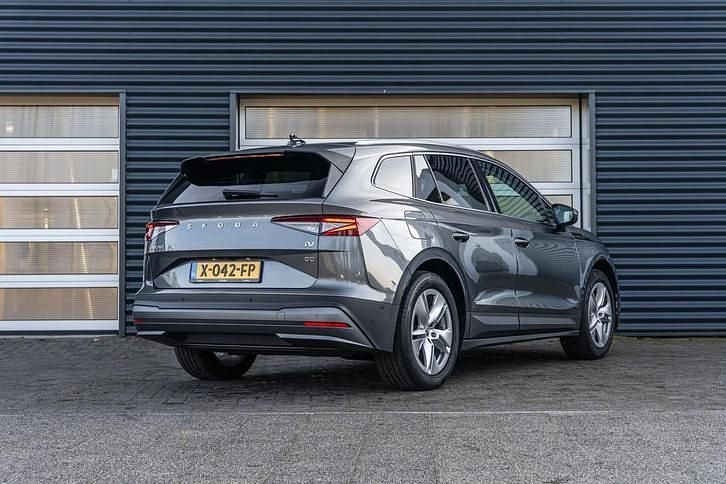 Occasion Skoda Enyaq iV 150 kW (204 PK) 2023 Grijs SUV