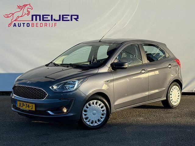 Grijs Gebruikt 2019 Ford Ka Plus Trend Hatchback | € 9.980 (Eerlijke prijs) - Afbeelding 1/4