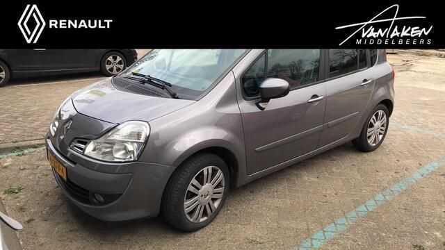 Grijs Gebruikt 2011 Renault Grand Modus Exception MPV | € 6.750 (Duur) - Afbeelding 1/4