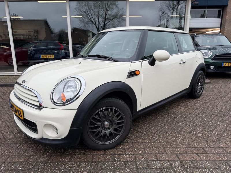 Occasion Mini Cooper 2013 Wit Hatchback