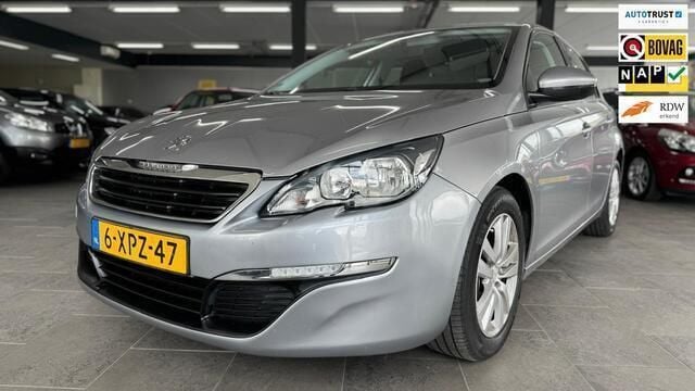 Grijs Gebruikt 2014 Peugeot 308 Hatchback | € 6.250 (Eerlijke prijs) - Afbeelding 1/4