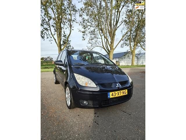 Zwart Gebruikt 2007 Mitsubishi Colt Hatchback | € 1.749 (Goede deal) - Afbeelding 1/4