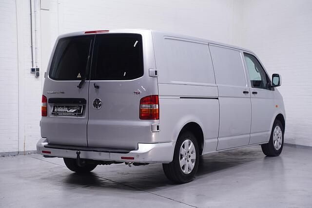 Occasion VW T5 131 PK (96 kW) 2007 Reflex zilver metallic Van