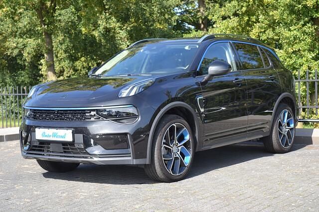 Zwart Gebruikt 2023 Lynk & Co 01 SUV | € 27.900 (Eerlijke prijs) - Afbeelding 1/4