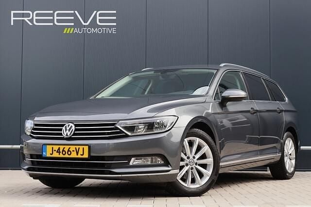 Grijs Gebruikt 2016 VW Passat Highline Stationwagen | € 12.900 (Super prijs) - Afbeelding 1/4
