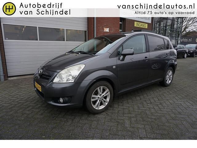 Grijs Occasion 2008 Toyota Verso Luna MPV | € 4.745 (Eerlijke prijs) - Afbeelding 1/4