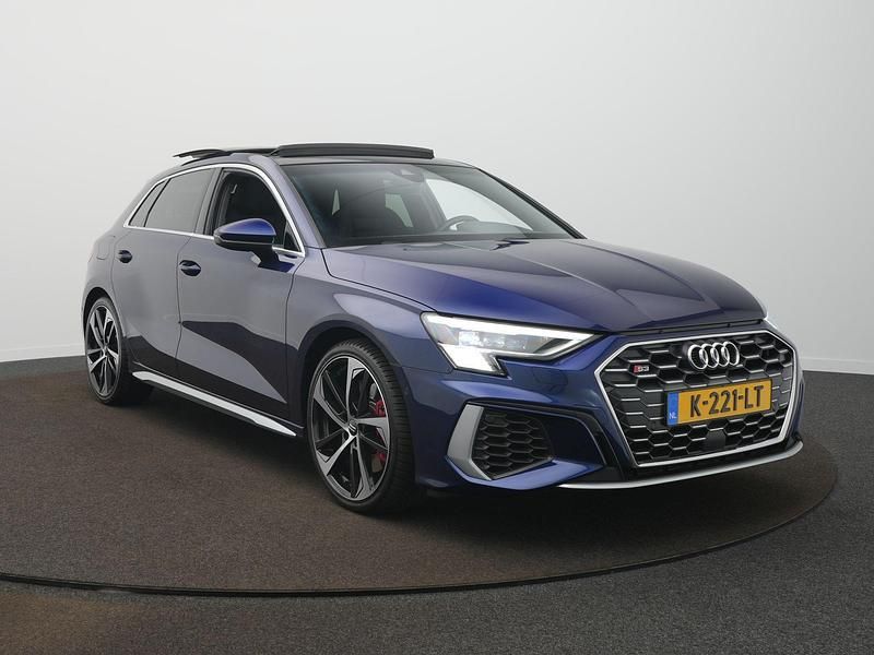 Occasion Audi A3 Sportback Basis 311 PK (228 kW) 2021 Blauw Hatchback
