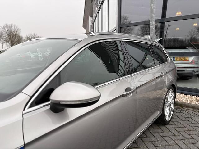 Occasion VW Passat Highline 157 PK (115 kW) 2015 Grijs Stationwagen