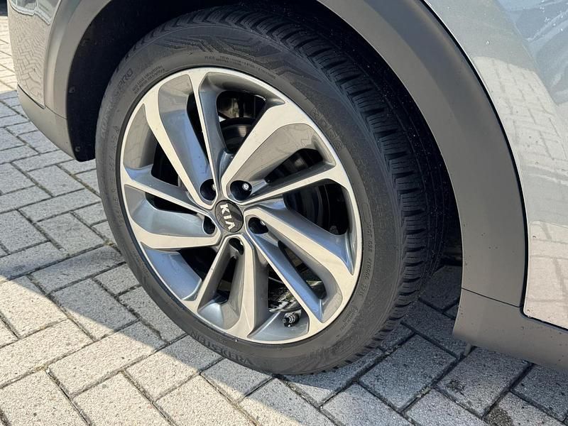 Occasion Kia Niro Premium 142 PK (104 kW) 2017 Grijs SUV