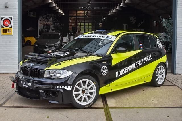 Zwart Gebruikt 2005 BMW 130 Basis Hatchback | € 28.900 - Afbeelding 1/4