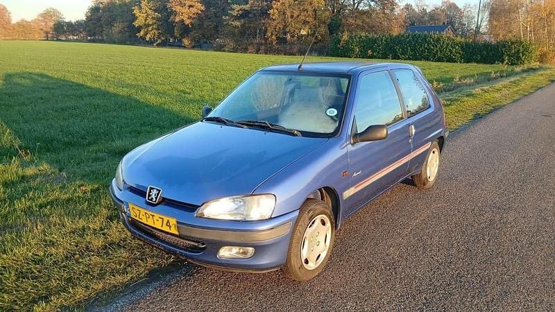 Occasion Peugeot 106 60 PK (44 kW) 1998 Blauw Hatchback