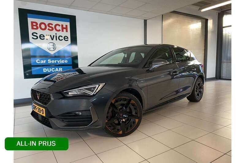 Grijs Gebruikt 2021 Cupra Leon VZ Hatchback | € 26.950 (Iets duurder) - Afbeelding 1/4