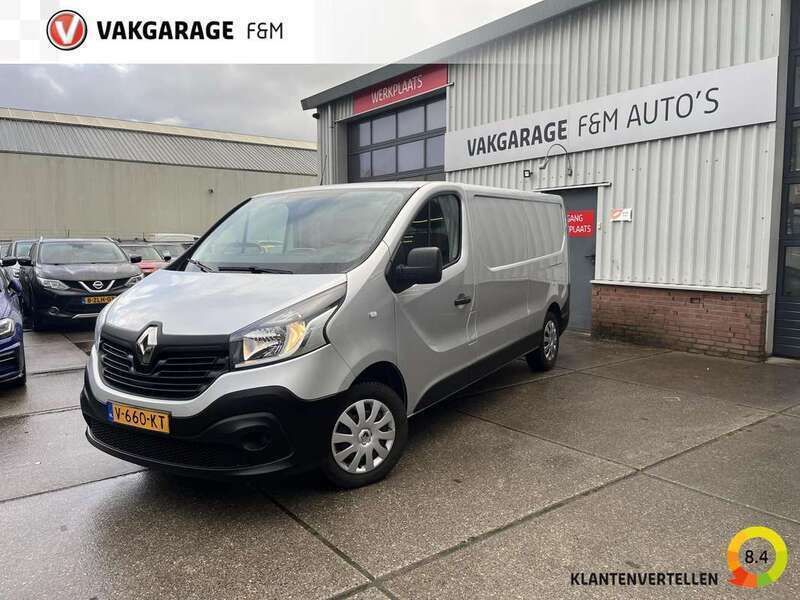 Grijs Gebruikt 2018 Renault Trafic Komfort Van | € 12.950 (Duur) - Afbeelding 1/4